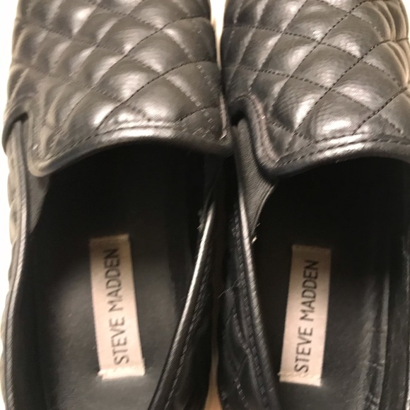 Steve Madden Black Sneaker - Picture 3 of 6